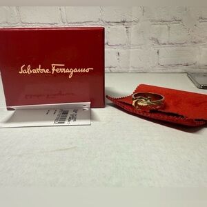 Salvatore Ferragamo Gancini “Buckle” Scarf Ring Gold-tone Finish+Box+Dustbag+Tag